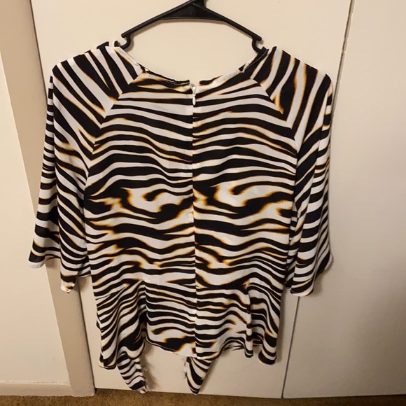 Shirt - Picture 2 of 3